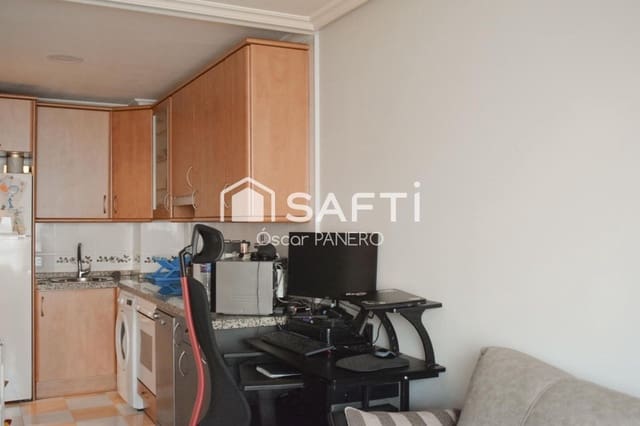1 soveværelse Lejlighed til salg i San Andrés del Rabanedo med garage - € 91.000 (Ref: 9811466)
