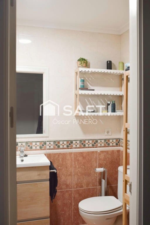 1 soveværelse Lejlighed til salg i San Andres del Rabanedo med garage - € 91.000 (Ref: 9811466)