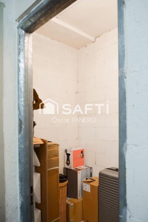 1 soveværelse Lejlighed til salg i San Andres del Rabanedo med garage - € 91.000 (Ref: 9811466)