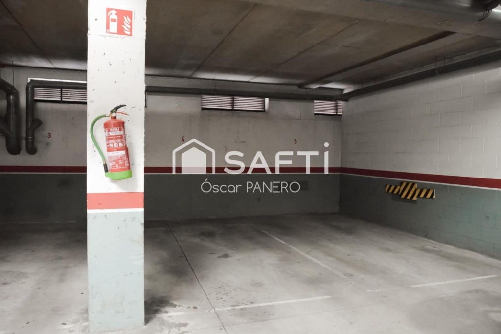 1 soveværelse Lejlighed til salg i San Andres del Rabanedo med garage - € 91.000 (Ref: 9811466)