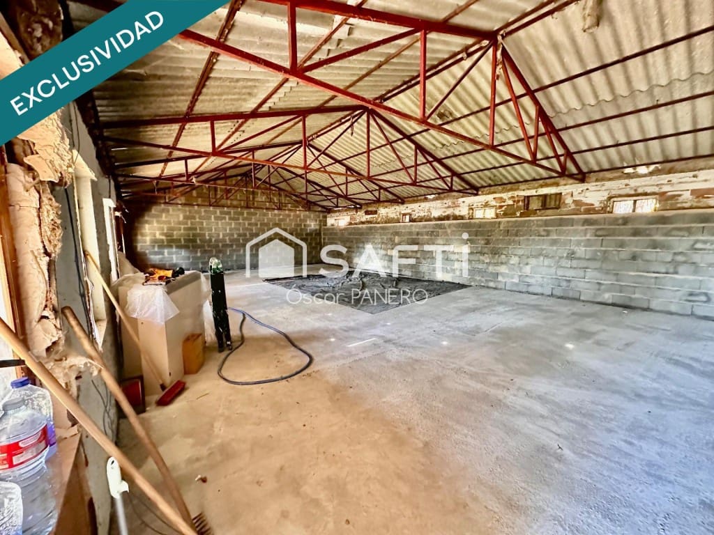 1 sovrum Finca/Hus på landet till salu i Valverde de la Virgen med pool - 85 000 € (Ref: 9811467)