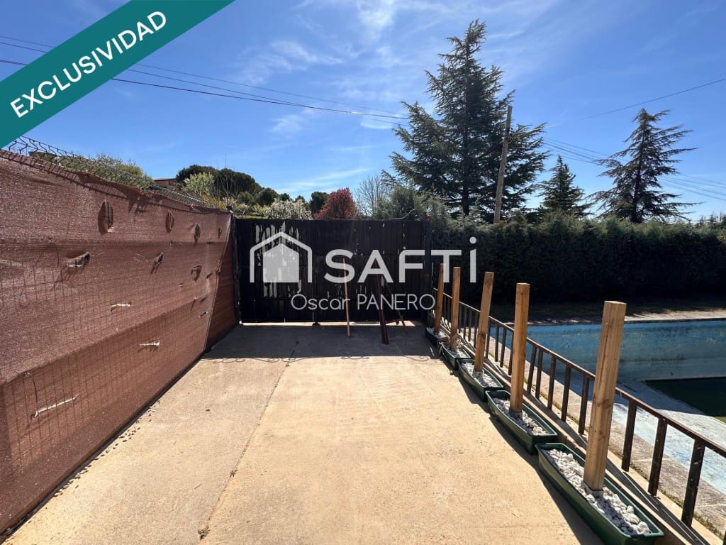1 sovrum Finca/Hus på landet till salu i Valverde de la Virgen med pool - 85 000 € (Ref: 9811467)