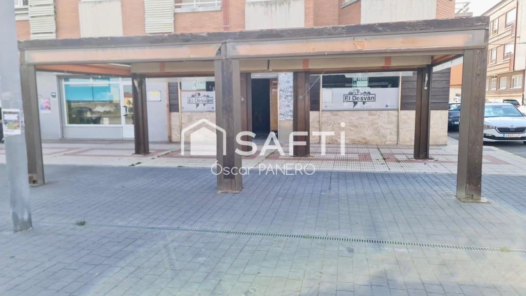 Kommersiell till salu i Valverde de la Virgen - 257 000 € (Ref: 9811468)