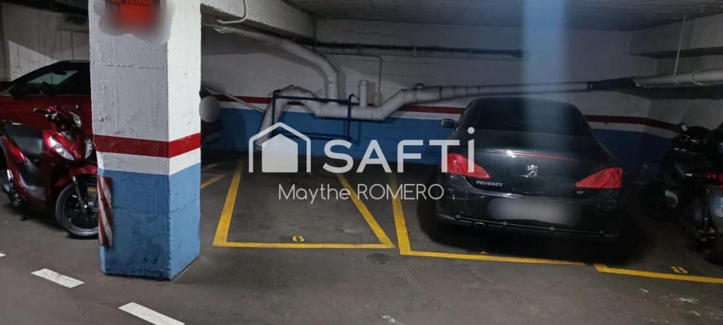 Garage till salu i Barcelona stad - 26 000 € (Ref: 9811470)