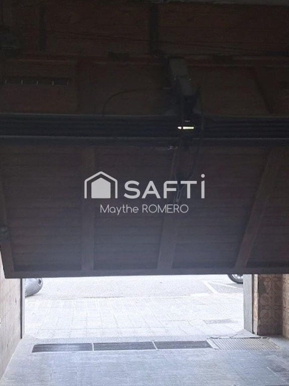 Garage till salu i Barcelona stad - 26 000 € (Ref: 9811470)