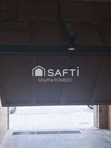 Garage till salu i El Fort Pienc, Barcelona stad - 26 000 € (Ref: 9811470)