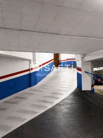 Garage zu verkaufen in El Fort Pienc, Barcelona Stadt - 26.000 € (Ref: 9811470)