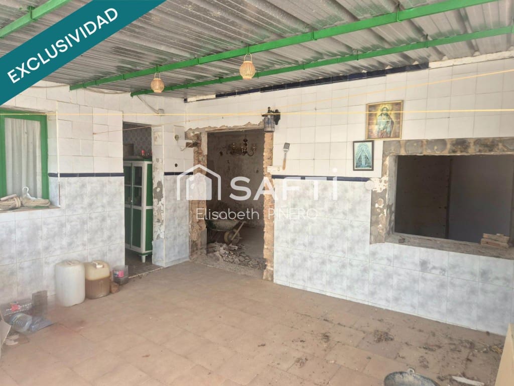 4 quarto Moradia em Banda para venda em Montijo com garagem - 72 000 € (Ref: 9813275)