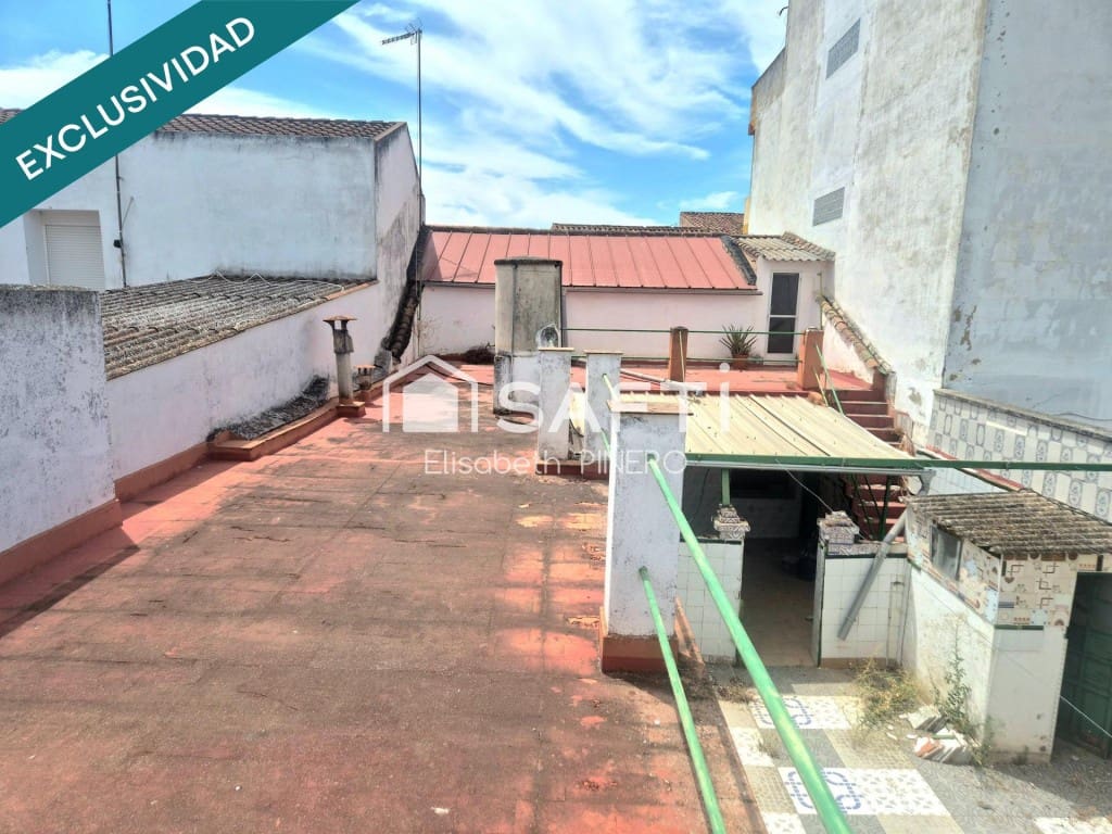 4 quarto Moradia em Banda para venda em Montijo com garagem - 72 000 € (Ref: 9813275)