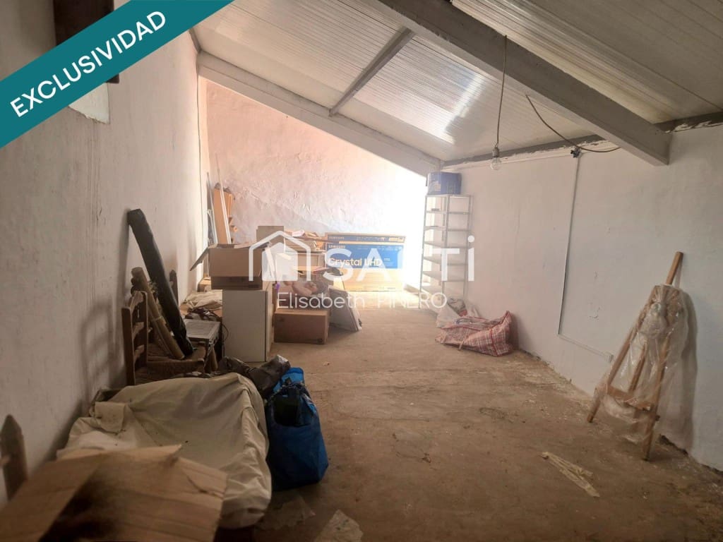 4 quarto Moradia em Banda para venda em Montijo com garagem - 72 000 € (Ref: 9813275)