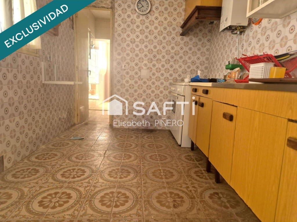 4 quarto Moradia em Banda para venda em Montijo com garagem - 72 000 € (Ref: 9813275)