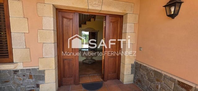 5 quarto Moradia para venda em Mataró com piscina garagem - 2 450 000 € (Ref: 9813276)