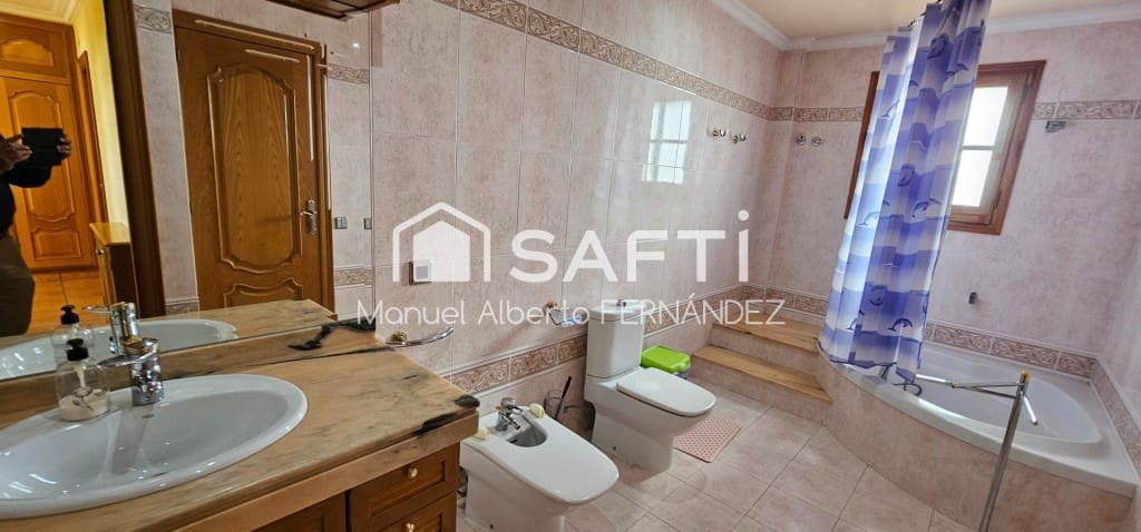 5 quarto Moradia para venda em Mataro com piscina garagem - 2 450 000 € (Ref: 9813276)