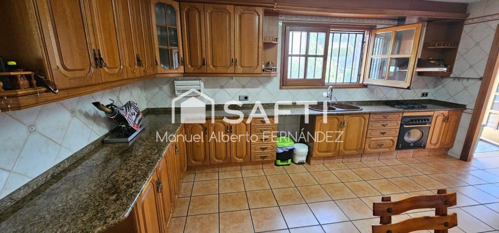 5 quarto Moradia para venda em Mataro com piscina garagem - 2 450 000 € (Ref: 9813276)