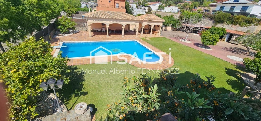 5 quarto Moradia para venda em Mataro com piscina garagem - 2 450 000 € (Ref: 9813276)