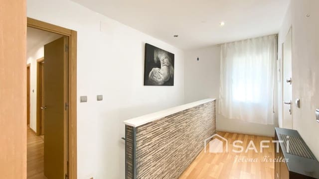 4 camera da letto Villa in vendita in Godelleta con piscina - 335.000 € (Rif: 9813278)