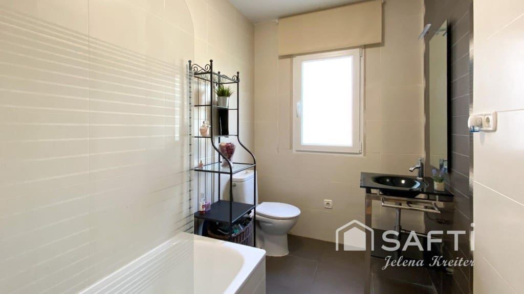 4 camera da letto Villa in vendita in Godelleta con piscina - 335.000 € (Rif: 9813278)