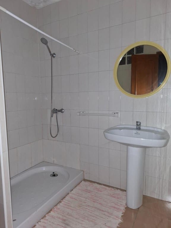 4 slaapkamer Rijtjeshuis te koop in Castello de Rugat - € 59.000 (Ref: 9815774)