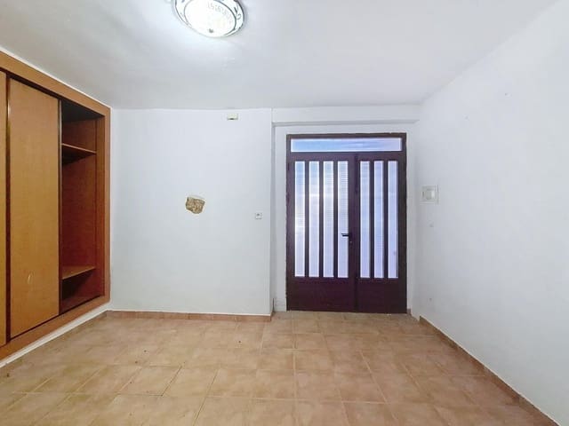 4 slaapkamer Rijtjeshuis te koop in Castelló de Rugat - € 59.000 (Ref: 9815774)