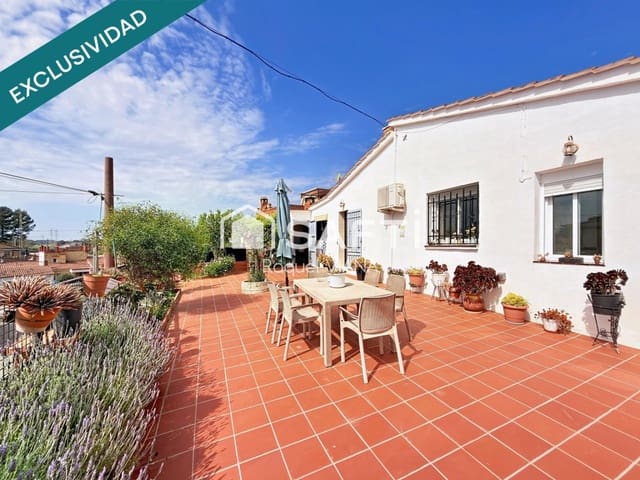 3 bedroom Villa for sale in Esparreguera - € 215,000 (Ref: 9815776)