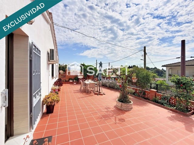 3 bedroom Villa for sale in Esparreguera - € 215,000 (Ref: 9815776)