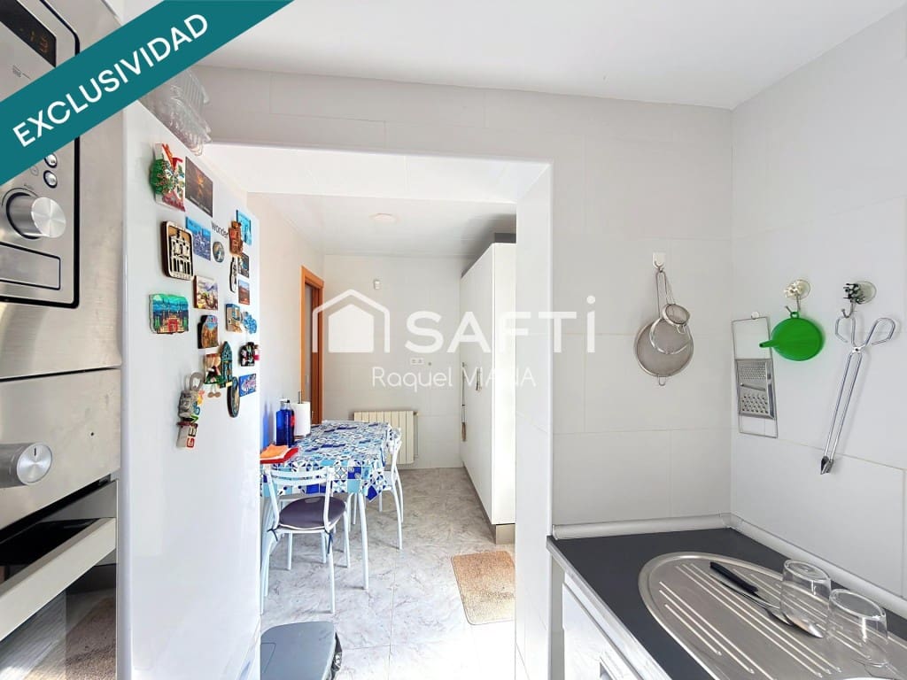 3 bedroom Villa for sale in Esparreguera - € 215,000 (Ref: 9815776)