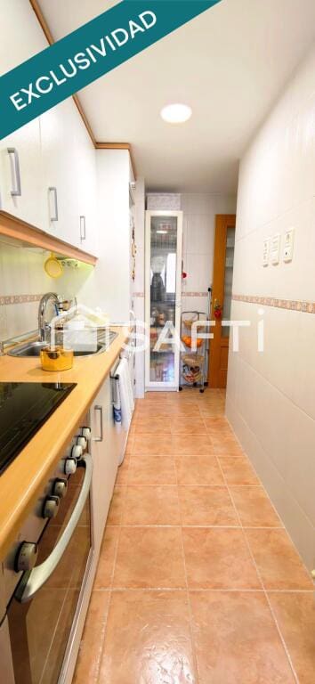 2 sovrum Lägenhet till salu i Madrid stad med pool garage - 409 000 € (Ref: 9815777)
