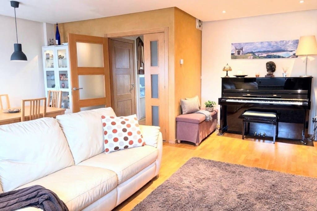 3 bedroom Terraced Villa for sale in San Andres del Rabanedo with garage - € 325,000 (Ref: 9815778)
