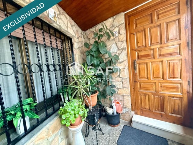 3 quarto Moradia para venda em Malgrat de Mar - 219 000 € (Ref: 9817946)