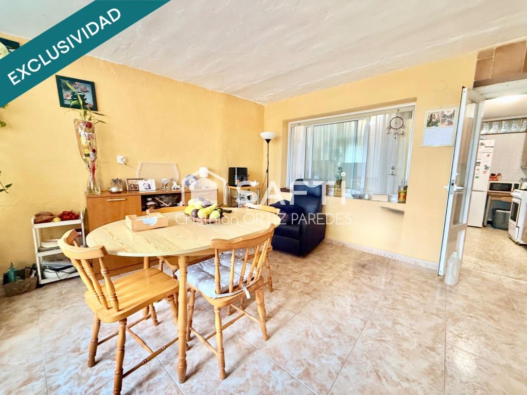 3 bedroom Terraced Villa for sale in Malgrat de Mar with garage - € 249,000 (Ref: 9817947)