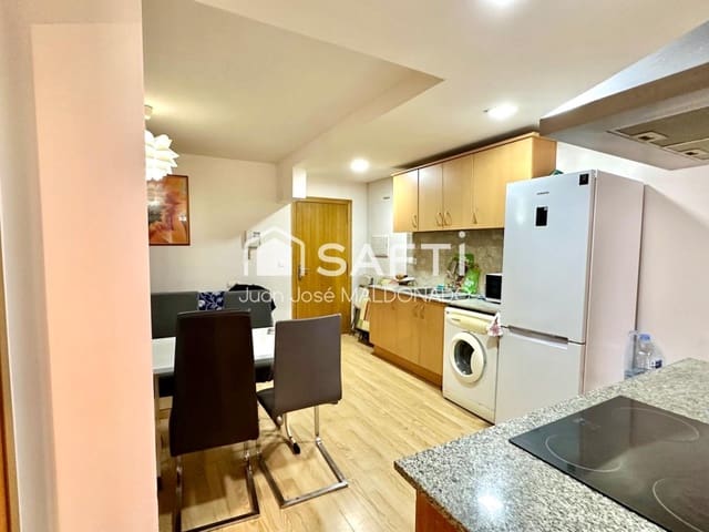 2 makuuhuone Huoneisto myytävänä paikassa Vinaròs - 139 000 € (Ref: 9817949)