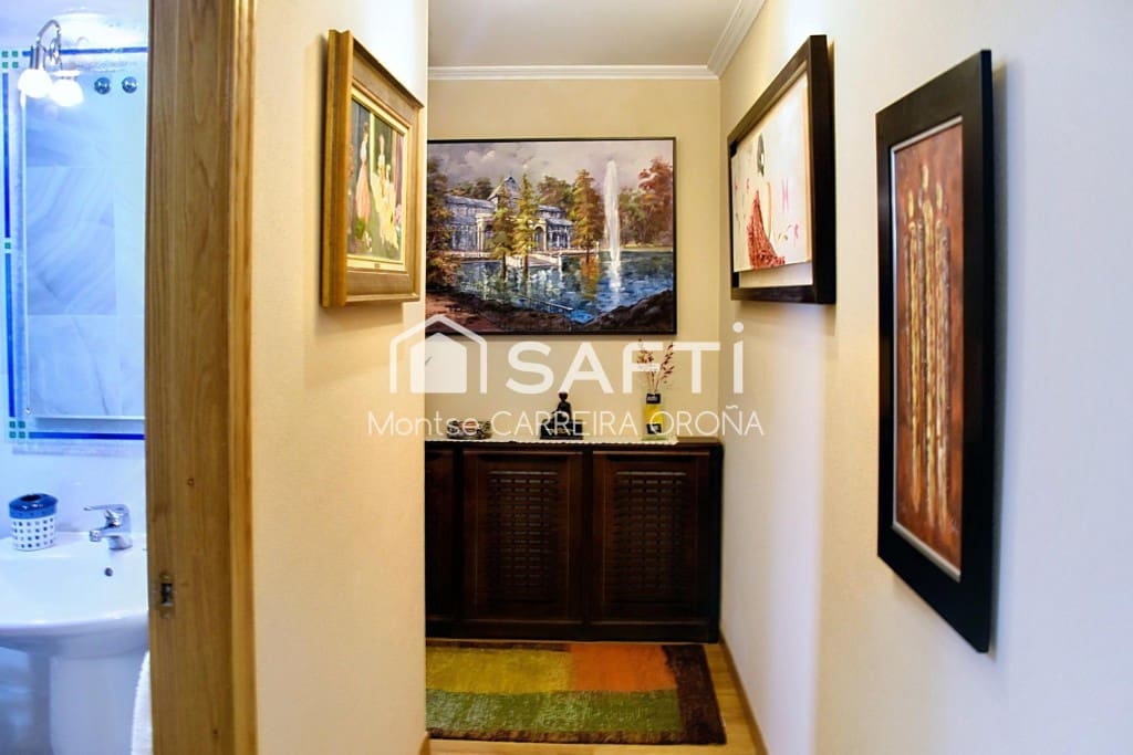 4 quarto Apartamento para arrendar em Santiago de Compostela com garagem - 1 500 € (Ref: 9817950)