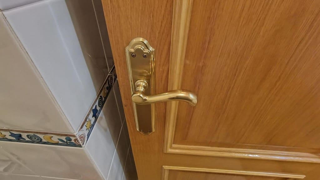 4 quarto Apartamento para arrendar em Santiago de Compostela com garagem - 1 500 € (Ref: 9817950)