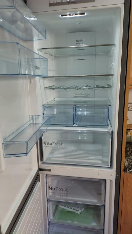 4 quarto Apartamento para arrendar em Santiago de Compostela com garagem - 1 500 € (Ref: 9817950)