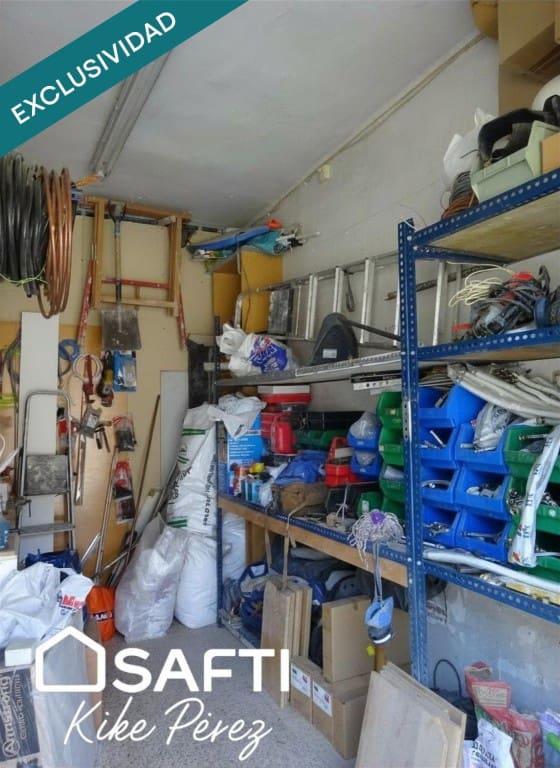 Local Comercial en Cornellà de Llobregat en venta - 169.000 € (Ref: 9817951)
