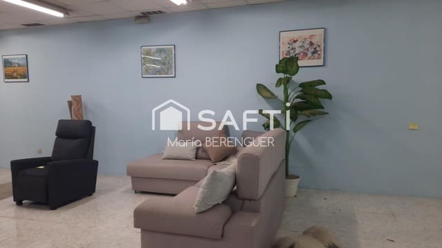 Local Comercial en Mollet del Vallès en venta - 285.000 € (Ref: 9817956)