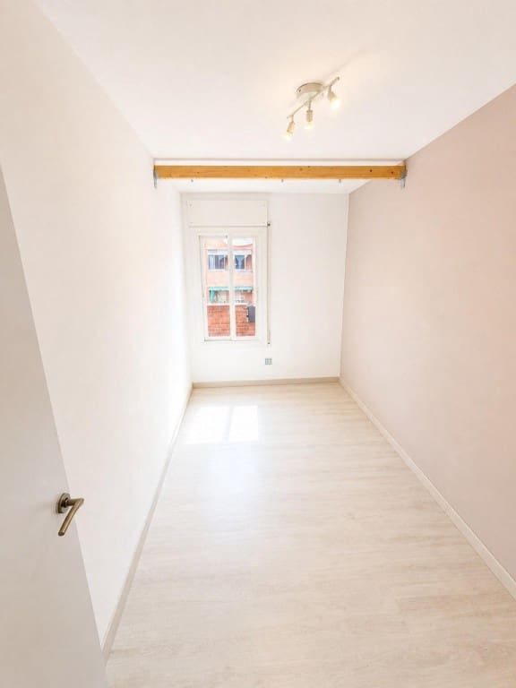 4 slaapkamer Appartement te koop in El Prat de Llobregat - € 260.000 (Ref: 9817957)