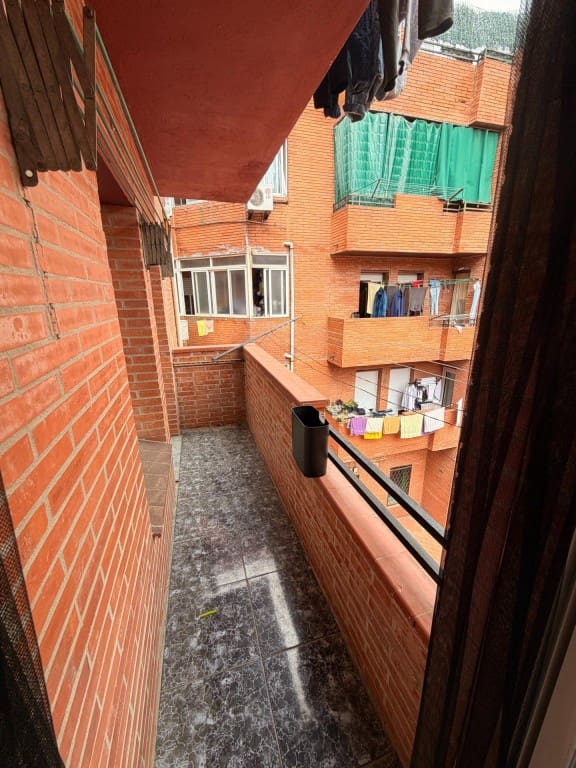 4 slaapkamer Appartement te koop in El Prat de Llobregat - € 260.000 (Ref: 9817957)