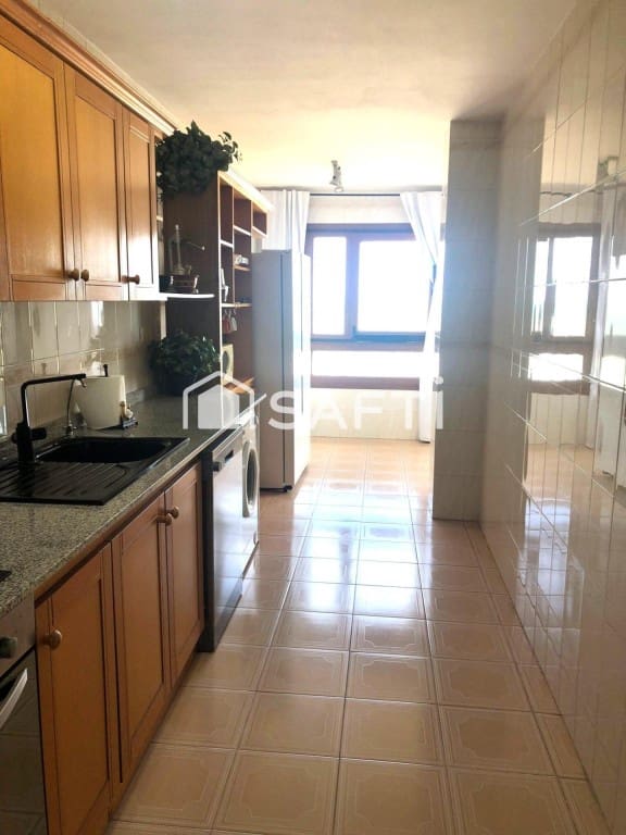 3 bedroom Apartment for sale in Torreblanca with pool - € 390,000 (Ref: 9817958)