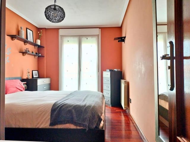 3 sypialnia Apartament na sprzedaż w Deba - 240 000 € (Ref: 9817960)