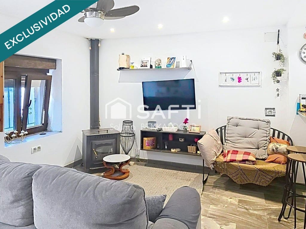3 soveværelse Villa til salg i Sagunto / Sagunt - € 250.000 (Ref: 9817961)