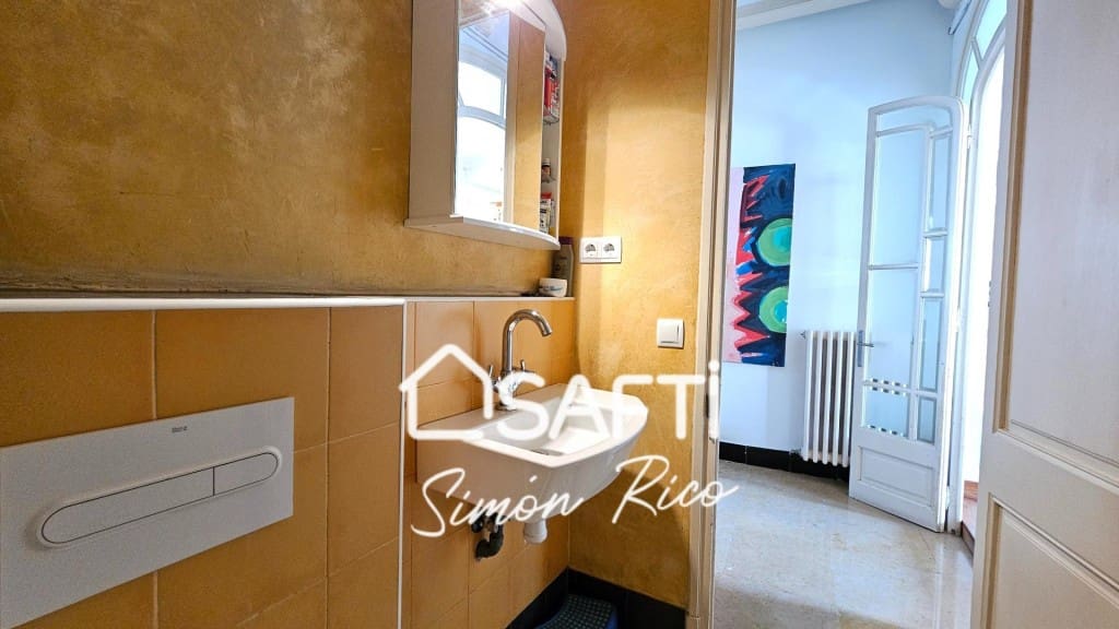 6 bedroom Villa for sale in Gelida with pool garage - € 975,000 (Ref: 9820296)