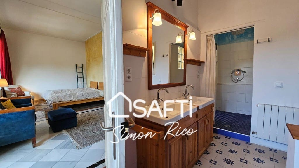 6 bedroom Villa for sale in Gelida with pool garage - € 975,000 (Ref: 9820296)