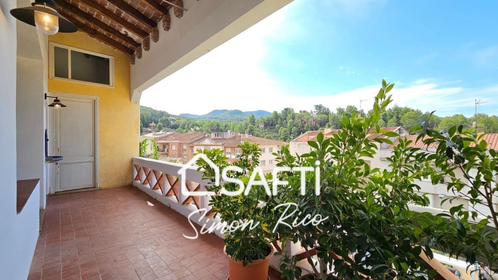 6 bedroom Villa for sale in Gelida with pool garage - € 975,000 (Ref: 9820296)