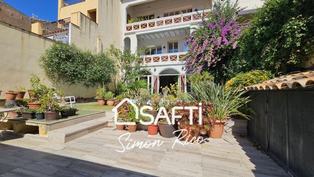 6 bedroom Villa for sale in Gelida with pool garage - € 975,000 (Ref: 9820296)