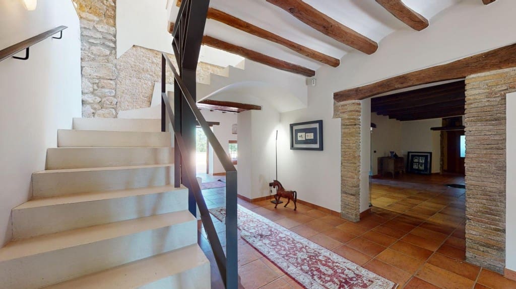5 bedroom Finca/Country House for sale in Gelida with pool - € 1,700,000 (Ref: 9820297)