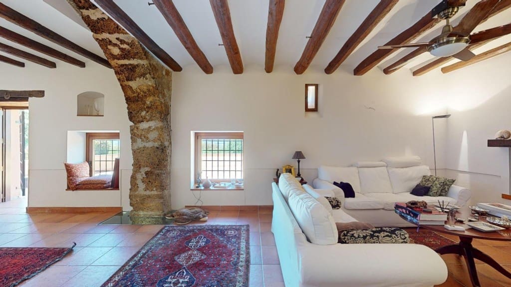 5 bedroom Finca/Country House for sale in Gelida with pool - € 1,700,000 (Ref: 9820297)