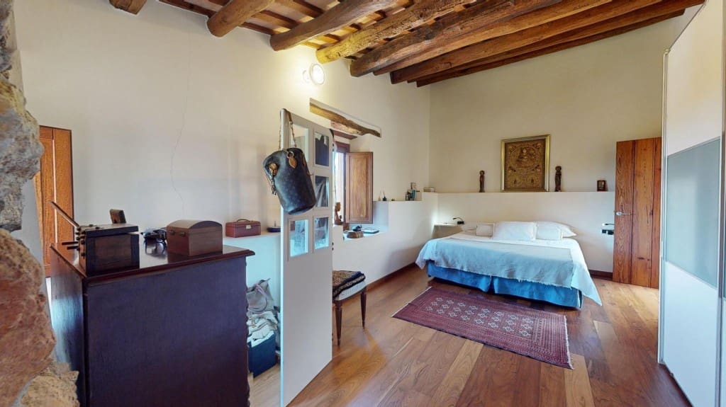 5 bedroom Finca/Country House for sale in Gelida with pool - € 1,700,000 (Ref: 9820297)