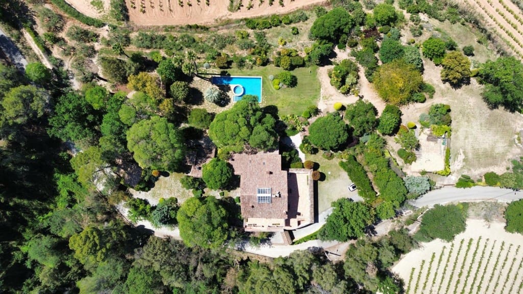 5 bedroom Finca/Country House for sale in Gelida with pool - € 1,700,000 (Ref: 9820297)