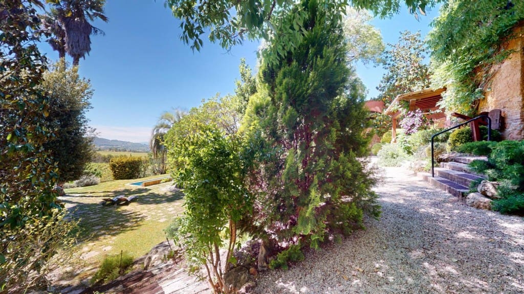 5 bedroom Finca/Country House for sale in Gelida with pool - € 1,700,000 (Ref: 9820297)